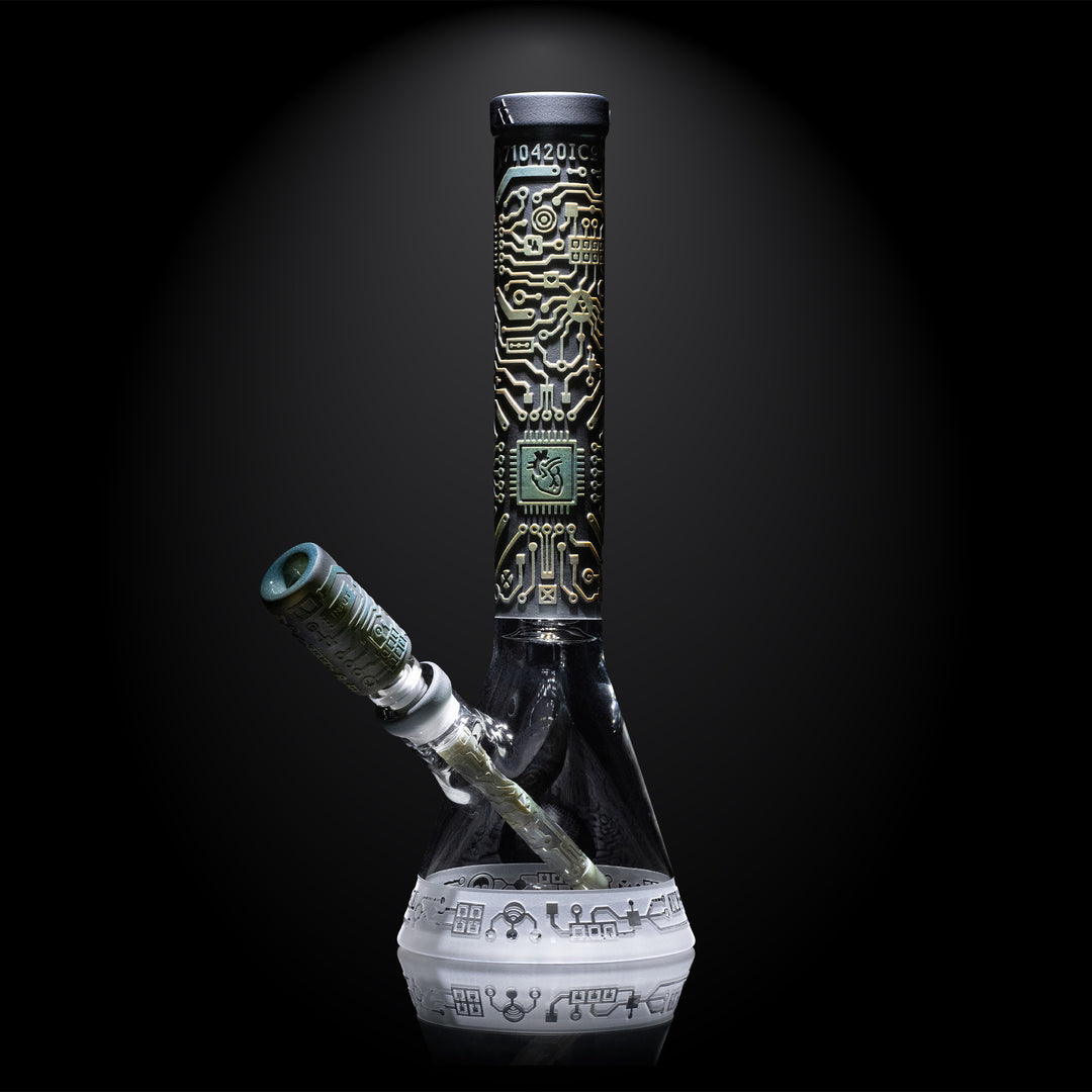 Shadow Art 4" Smoke and Silver Frit Long Bowl - view 9 | BDDbrands