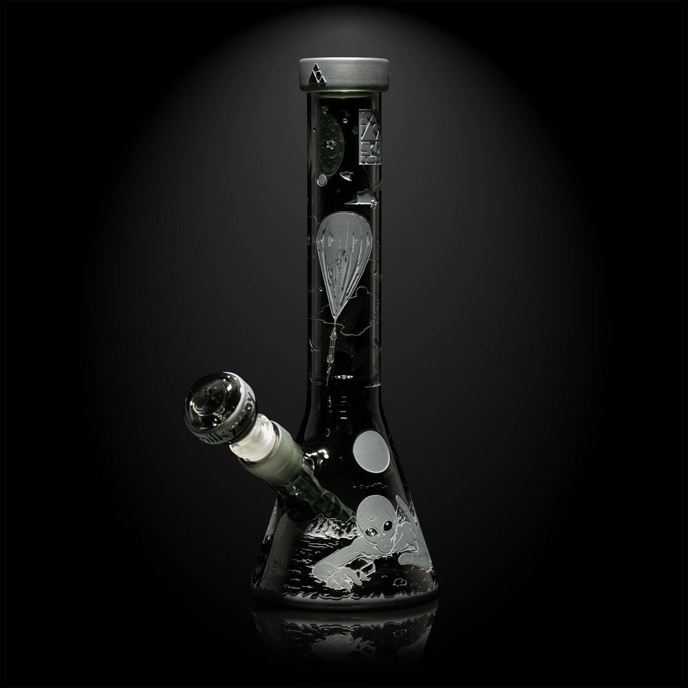 Roswell 1947 10.5" Beaker Bong - view 2 | BDDbrands