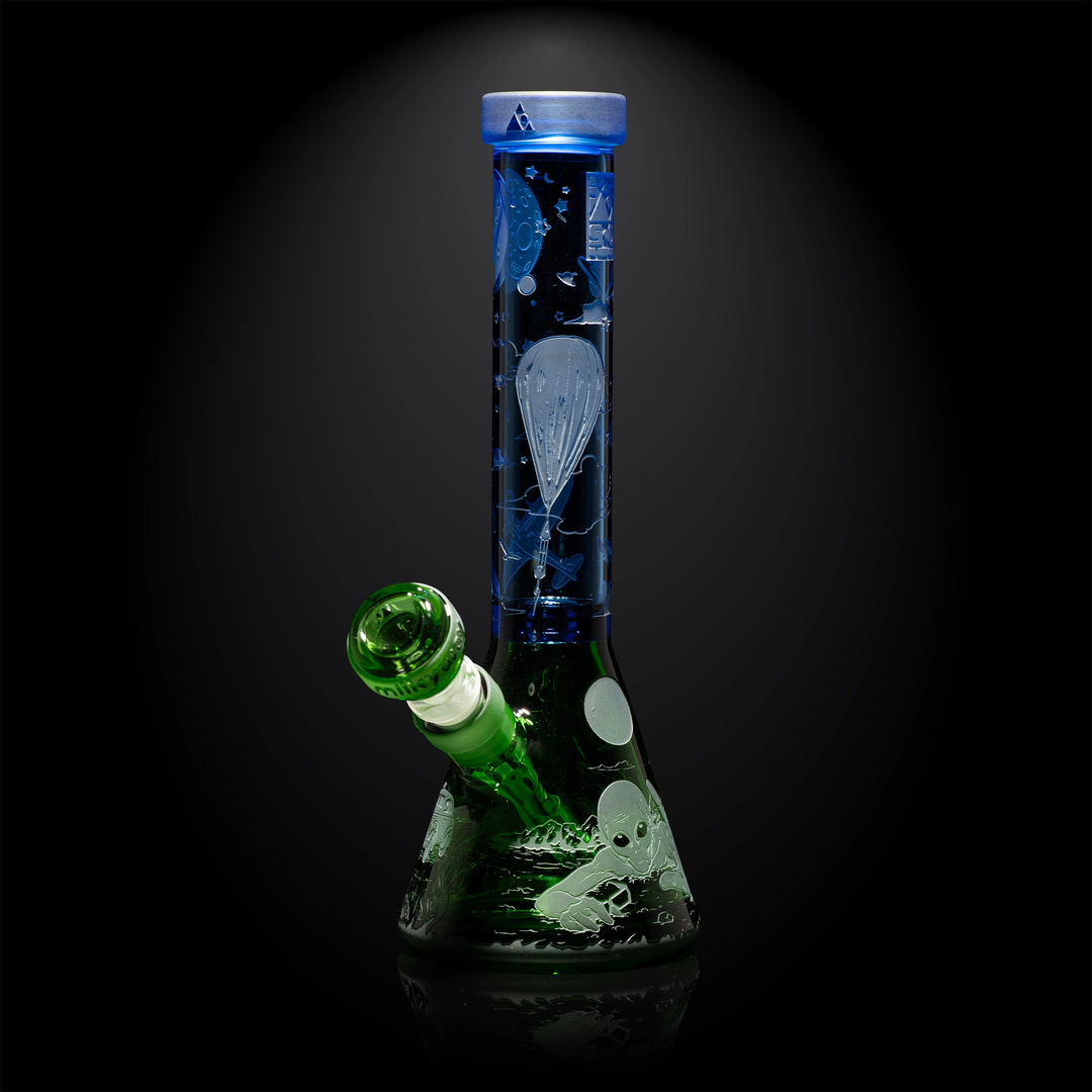 Roswell 1947 10.5" Beaker Bong by No Brand | BDDbrands
