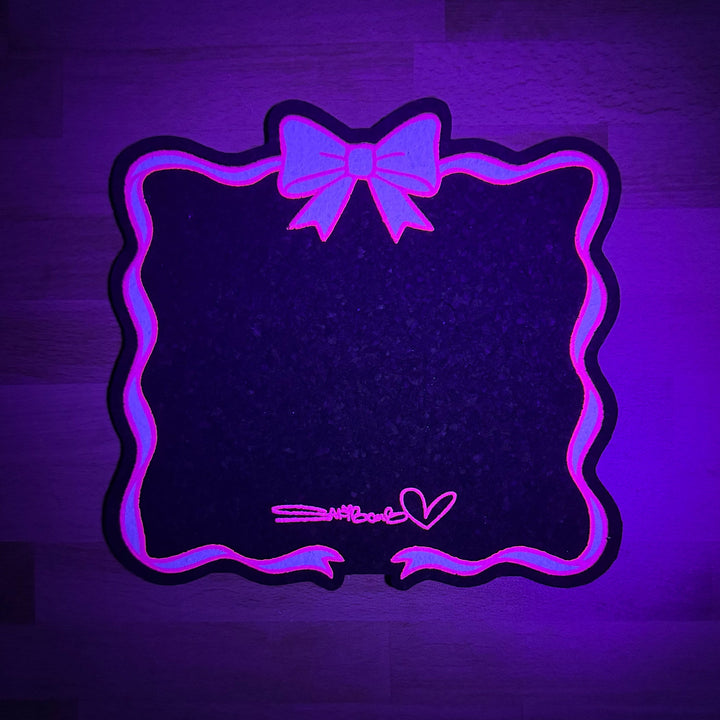 Moodmats - Pink Ribbon Frame